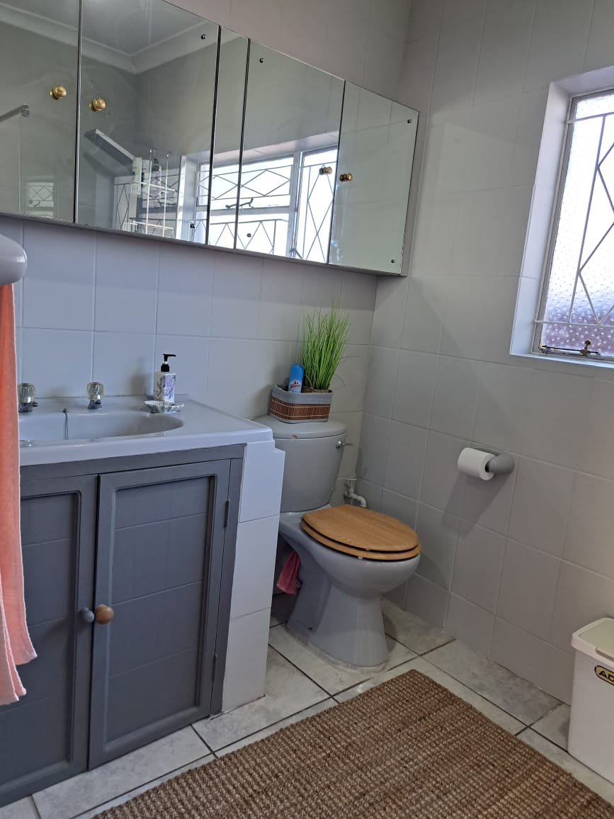 4 Bedroom Property for Sale in Flamwood North West